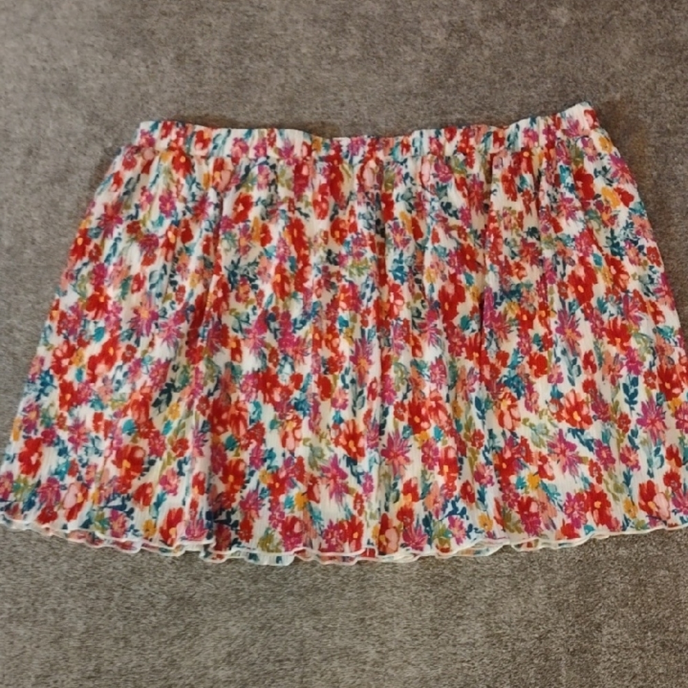 ARULA Floral Mini Skirt in White, Red, Pink, Yellow, Blue